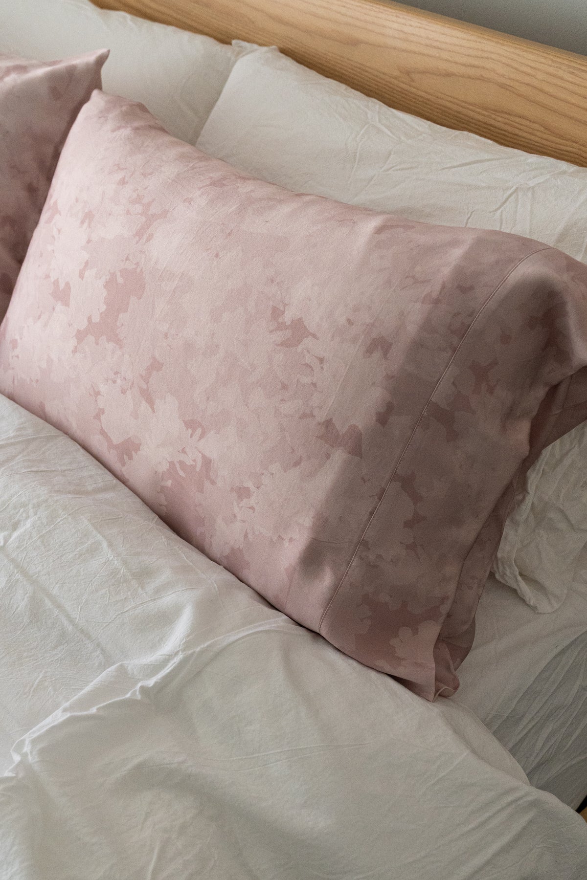 Flowerpress Blush Silk Pillowslip